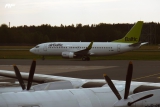 Boeing 737-33V